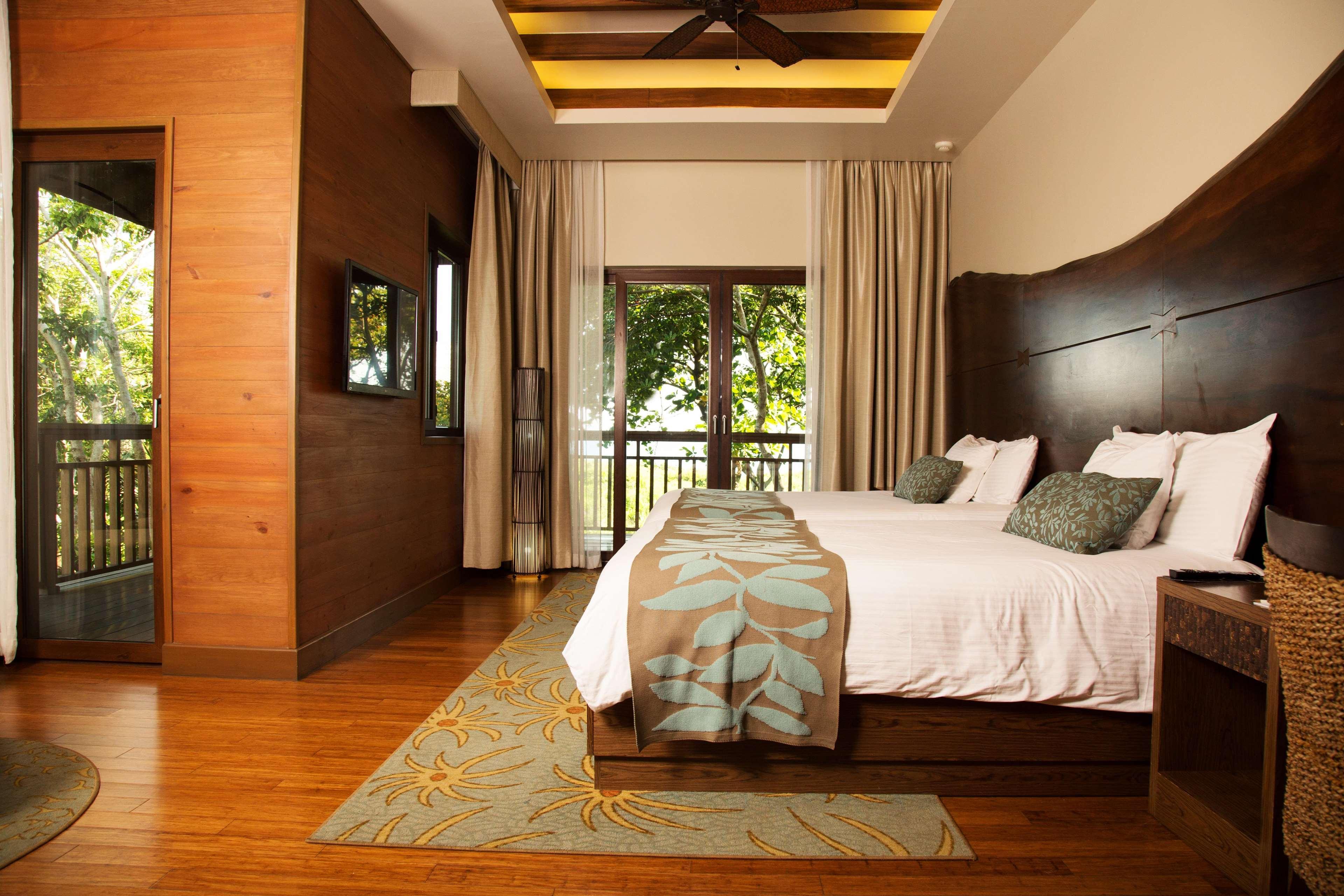 טאלה Indura Beach & Golf Resort Curio Collection By Hilton מראה חיצוני תמונה