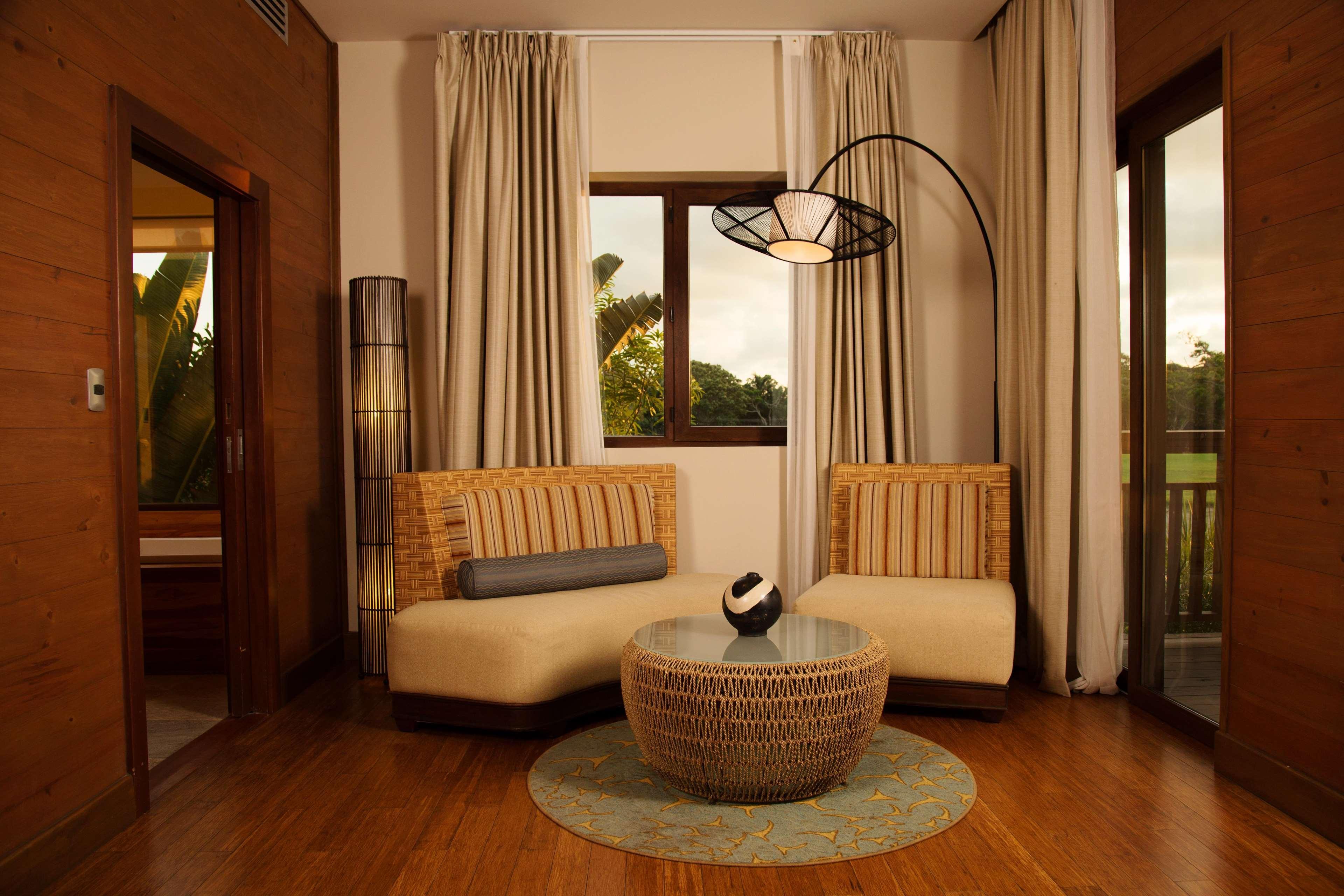 טאלה Indura Beach & Golf Resort Curio Collection By Hilton מראה חיצוני תמונה