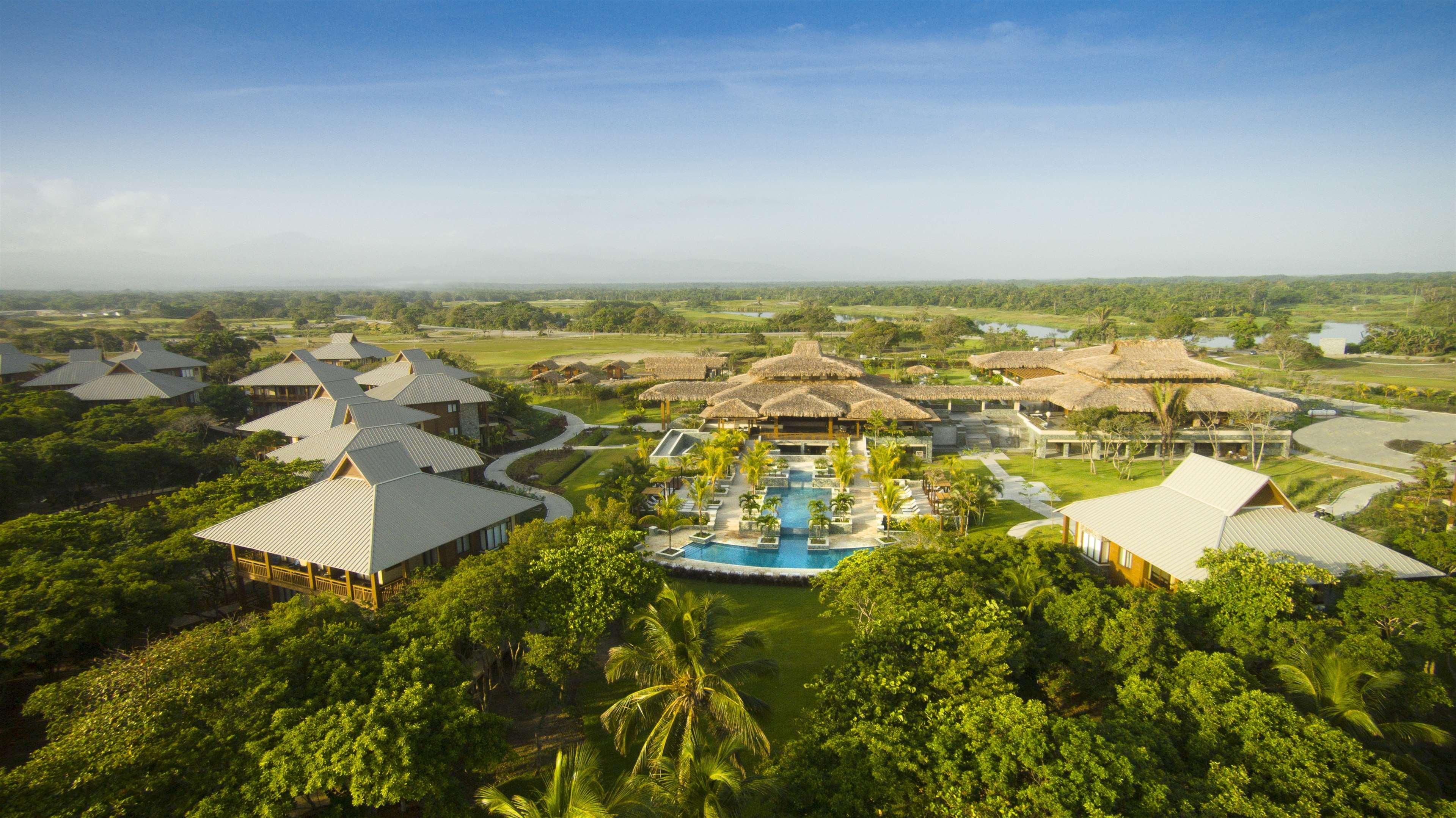 טאלה Indura Beach & Golf Resort Curio Collection By Hilton מראה חיצוני תמונה